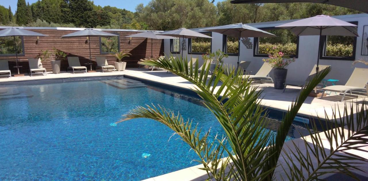 Le Fabian Des Baux Hotel ภายนอก รูปภาพ