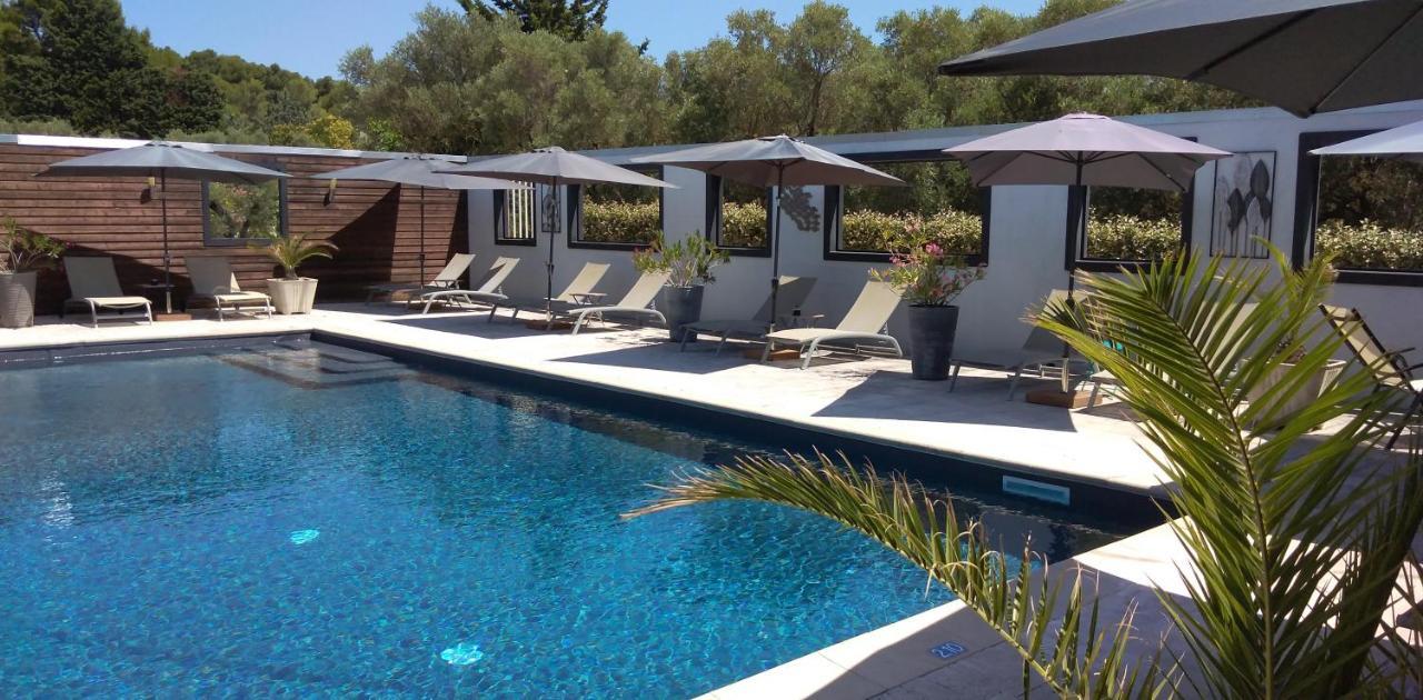 Le Fabian Des Baux Hotel ภายนอก รูปภาพ