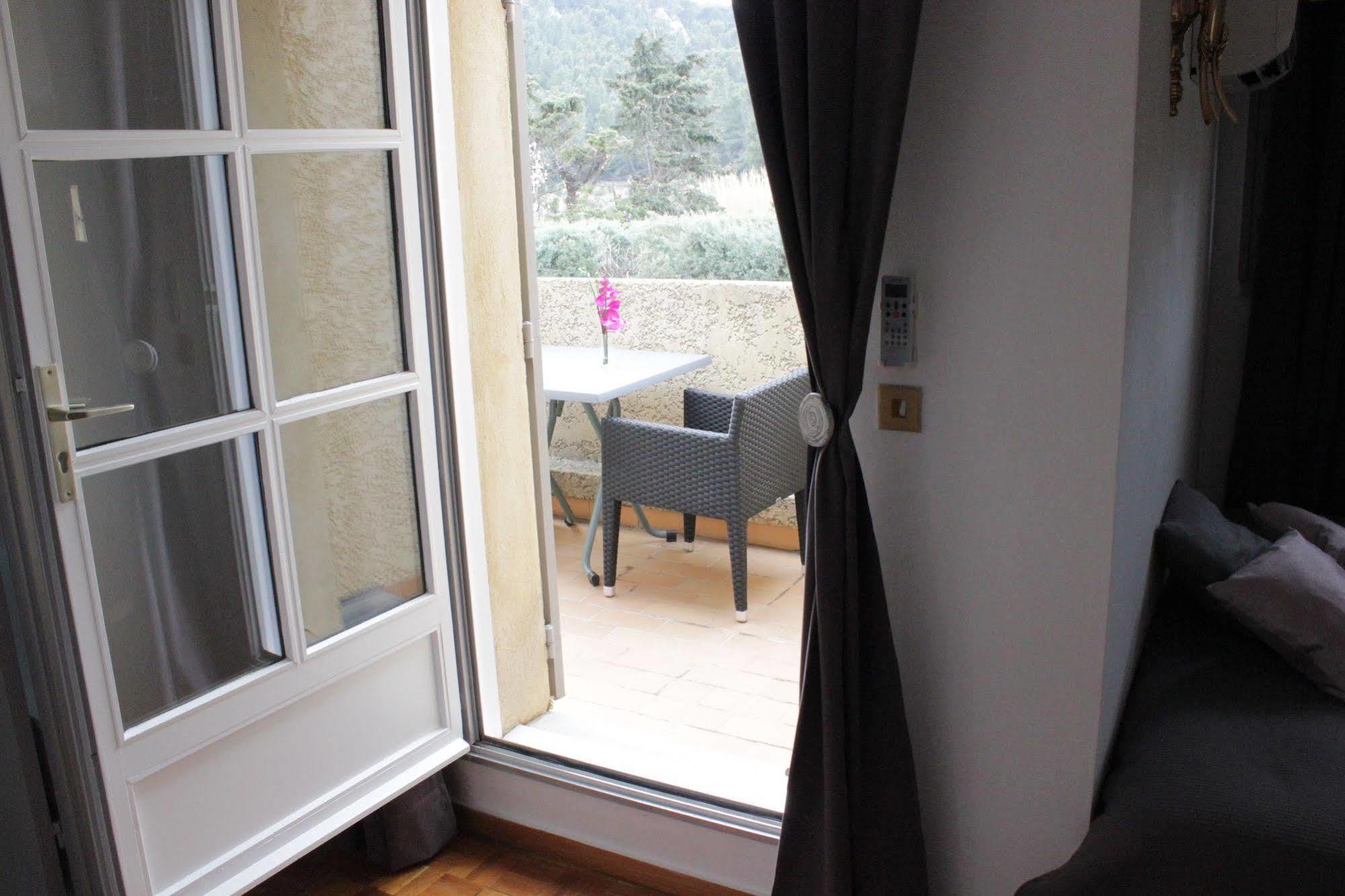 Le Fabian Des Baux Hotel ภายนอก รูปภาพ